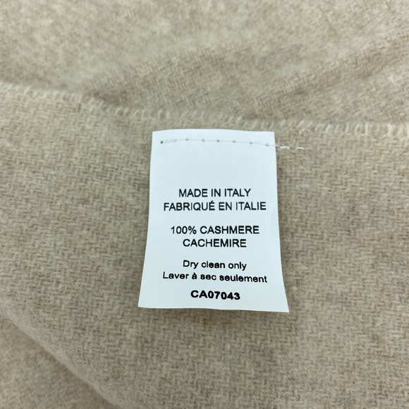 Cristina Chiti Cashmere Scarf - Picture 3 of 6